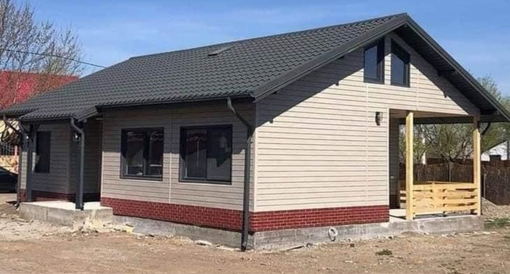 Case modulare din panou sandwich