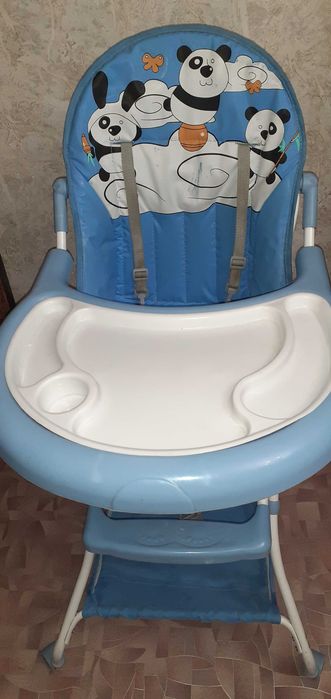 Детский  стульчик для кормления