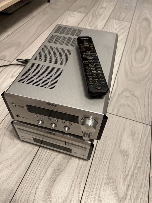 Amplificator Yamaha RX-E400