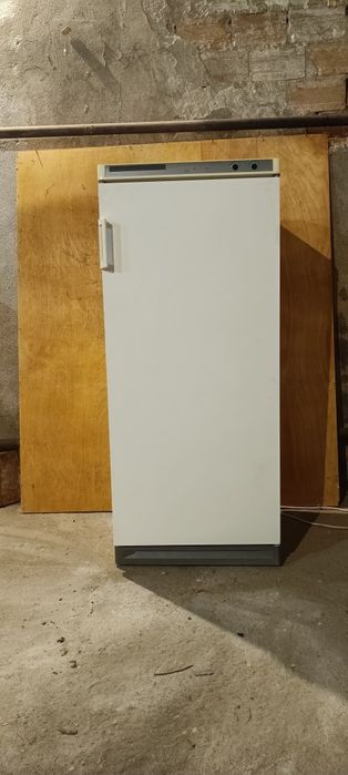 Фризер Indesit добро състояние