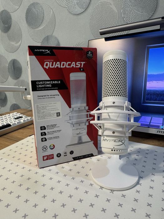 Hyperx QuadCast S Белый