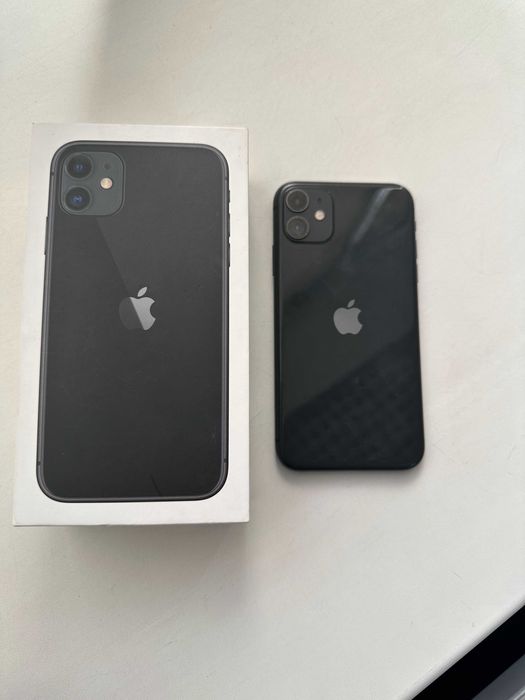 Срочно продам IPhone 11 64GB