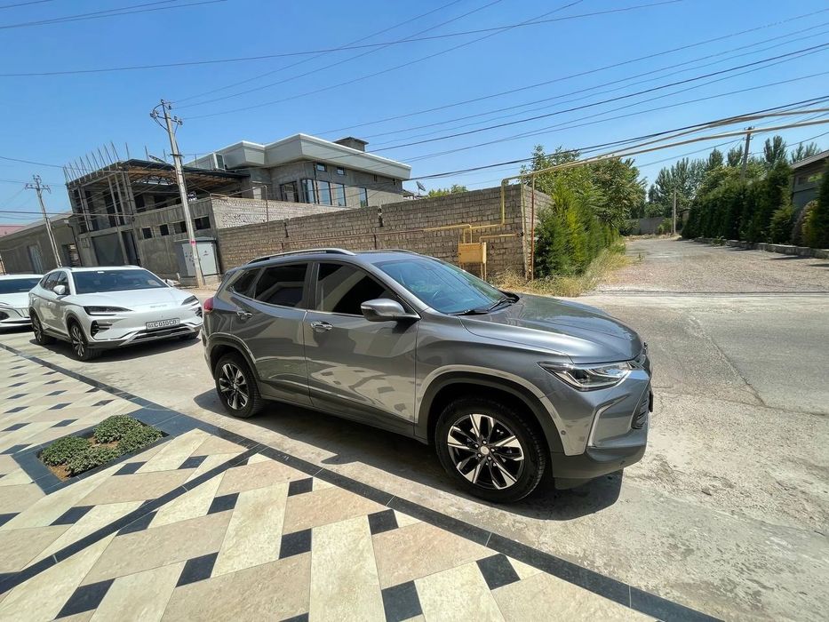 Срочно Продам  TRACKER 2 premier turbo