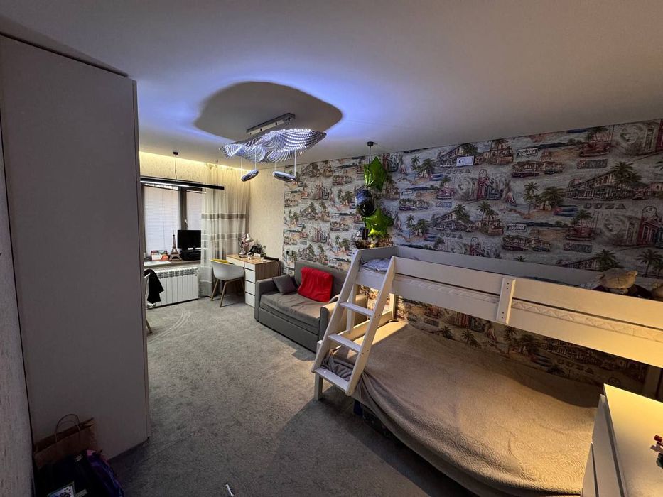 Uy sotiladi 3/1/4 Buyk Ipak Yuli metro Evro Remont