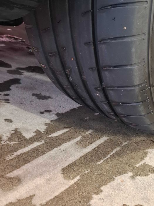 Anvelope vara 235 45 17