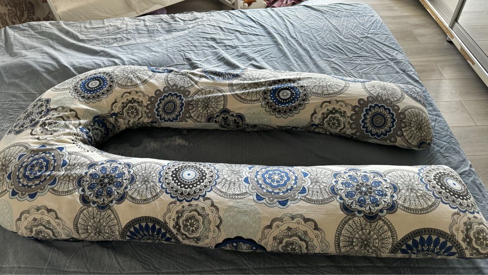 Продам подушку для беременных