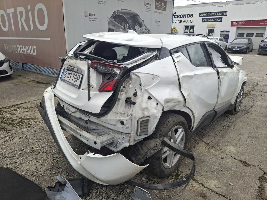 AVARIAT Toyota C-HR _2021_Hibrid_Automat