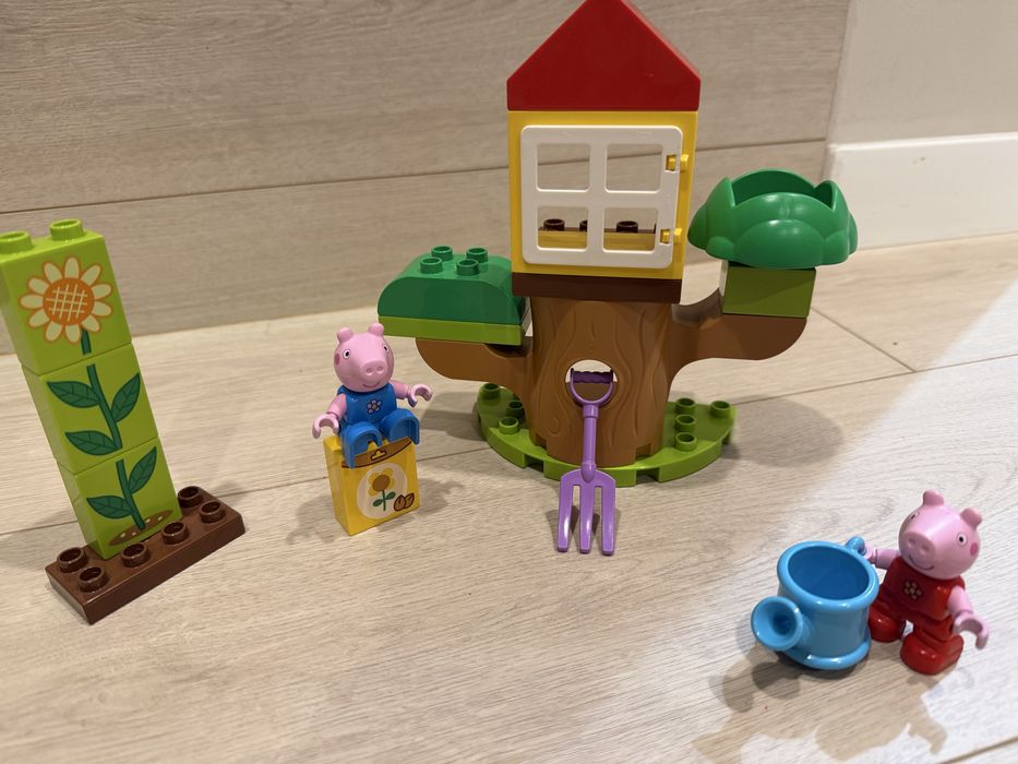 Lego duplo set 10431 - casa din copac Peppa pig