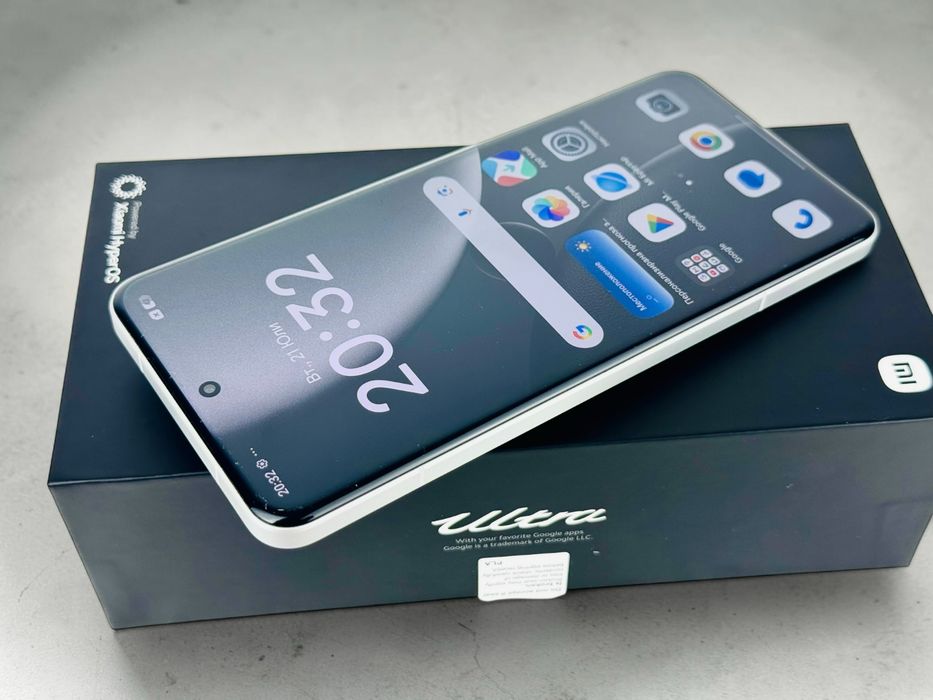 КАТО НОВ! Xiaomi 15 Ultra 5G 512GB 16RAM Silver 2г. Гаранция!