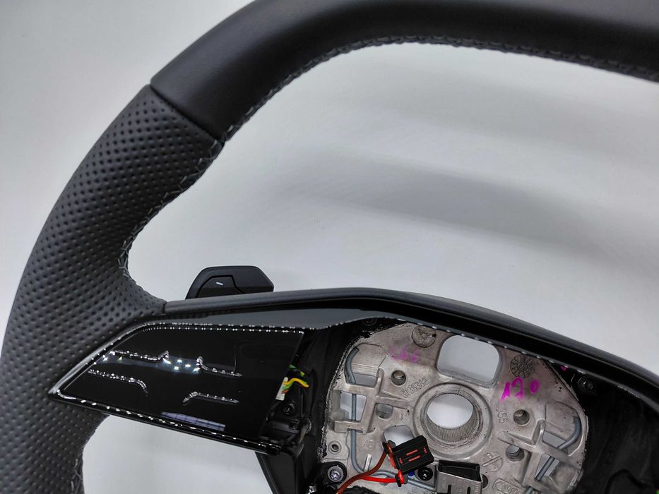 85E419091BL Нов волан S LIne Audi A6 E-tron Q6 E Tron