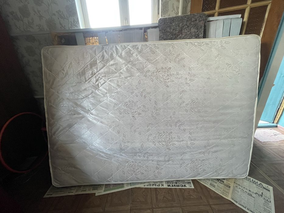 Матрас пружинный 1.40/2.0