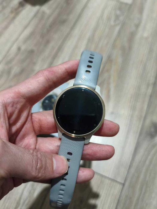 Смарт-часы Garmin Venu 2S / Умные часы