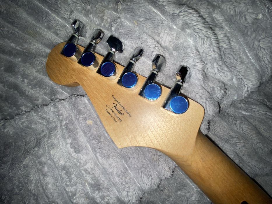 Гитара Stratocaster Squier
