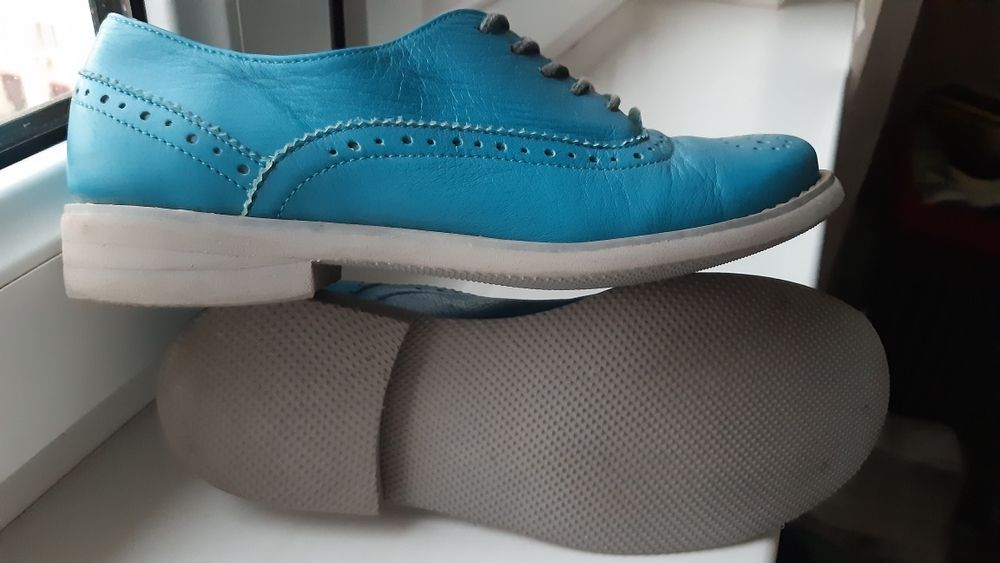 Детская обувь.(на девочку).