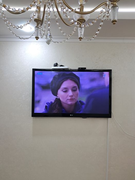 Продам телевизор