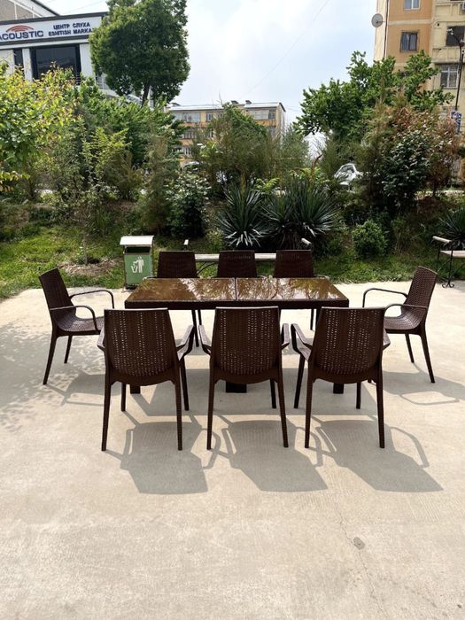 Столы и стулья для кафе , сада и дачи