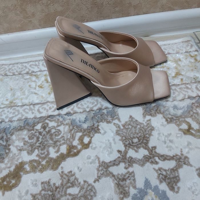 Босоножки размер 39