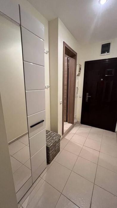 Продава се Двустаен апартамент в Бургас, Център - 74 кв.м за 1000 €/кв.м - Снимка #8