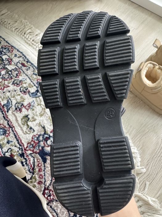 Обувь детская новая