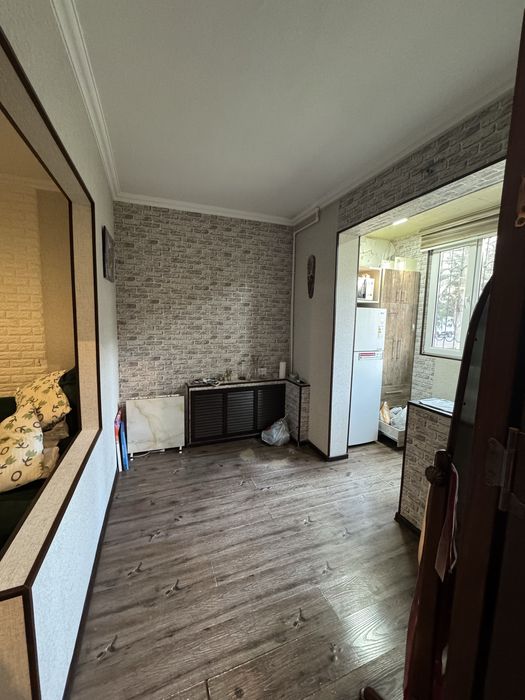 Срочно! 1/1/4, Мирзо Улугбек, 190 школа, можно под офис, 33м2, 51500