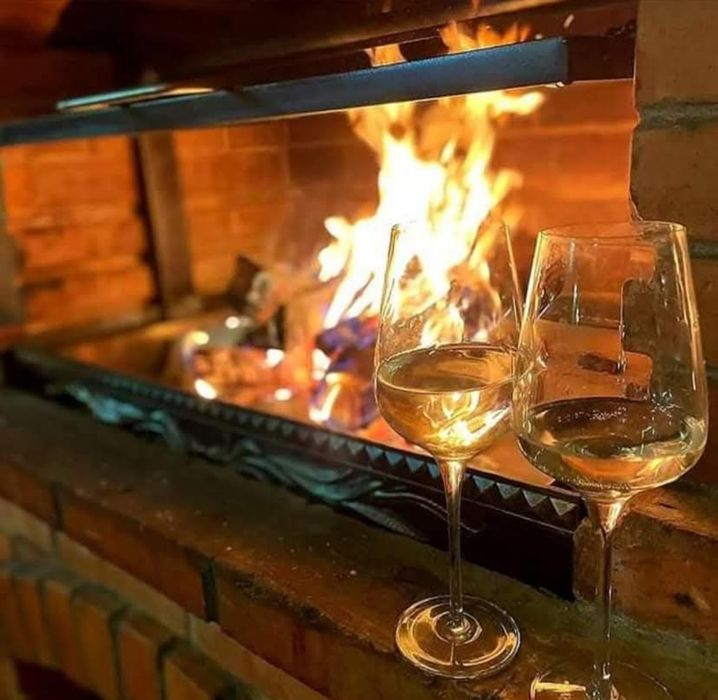 Revelion la cabană – 18–20 persoane | Bratca | 30.12–02.01