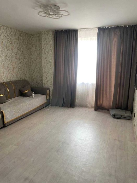 2 комнатная квартира на КСК