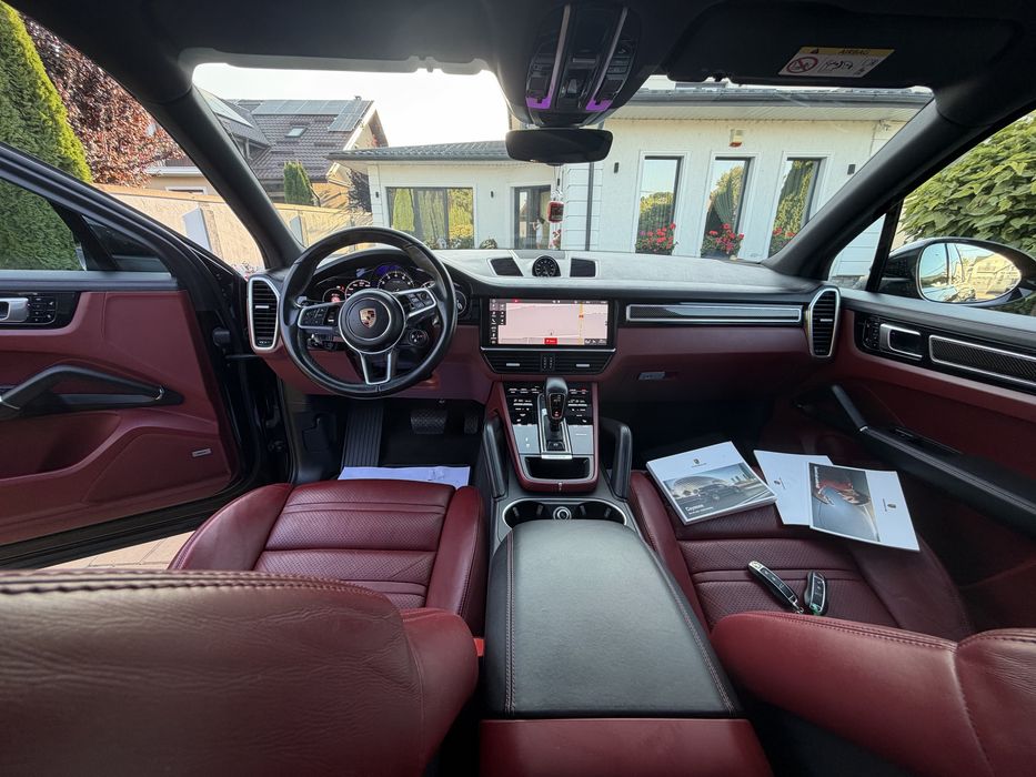 Porsche Cayenne Hybrid