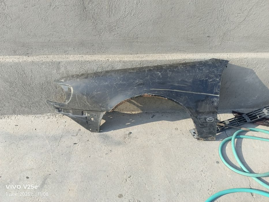 Крыло на Ауди с 4