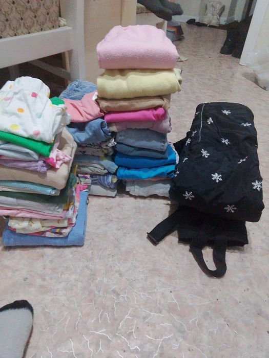 Оидам вещи на девочку на пять лет