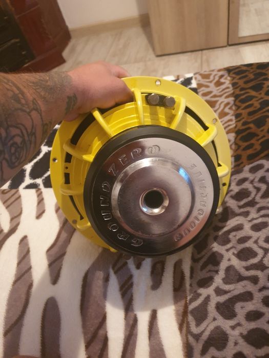 Vand doua difuzoare Ground zero si Magnat