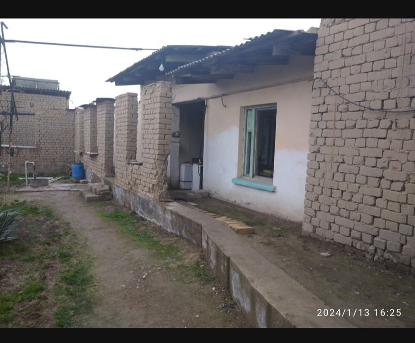 Toshkent Nurafshon shahar markazida 5 sotixlik uchastka sotiladi