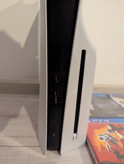 Vând PlayStation 5 PS5 slim disc