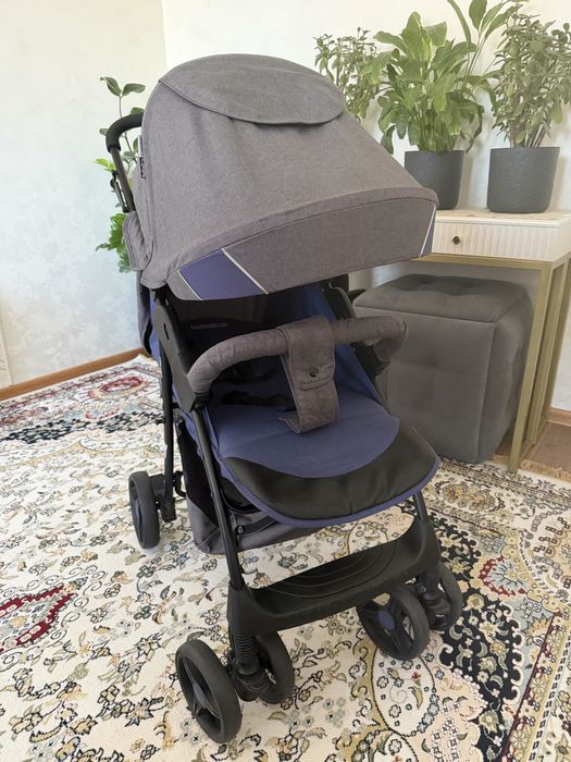 Продам коляску прогулочную