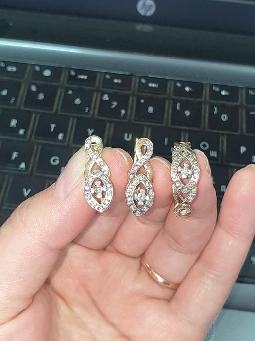 Брильянтовый гарнитур