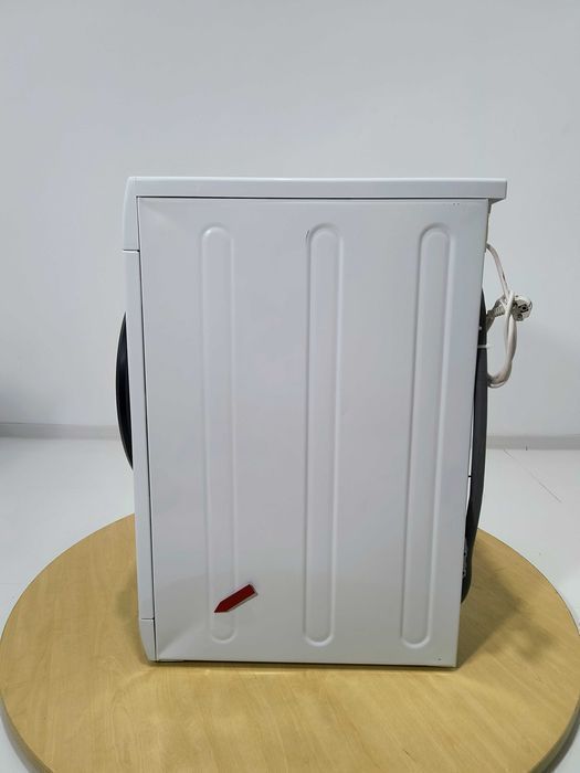 Masina de spalat Rufe 8Kg  INDESIT B373