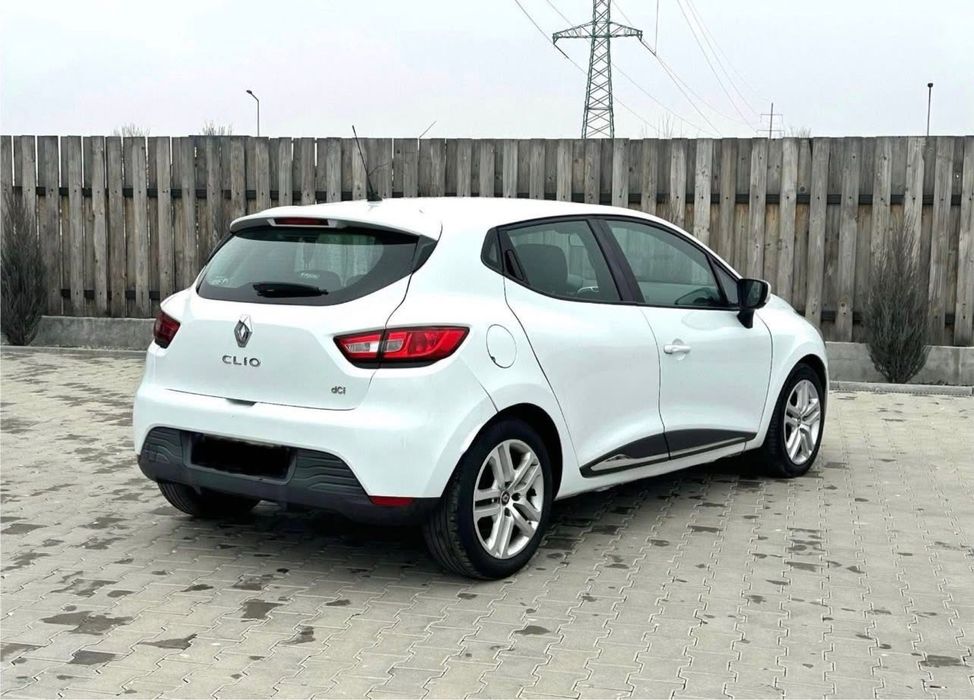Dezmembrez renault clio IV 4 1.5 dci 75 cp 2014