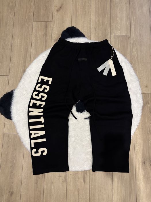Essentials SP25 Relaxed долнище