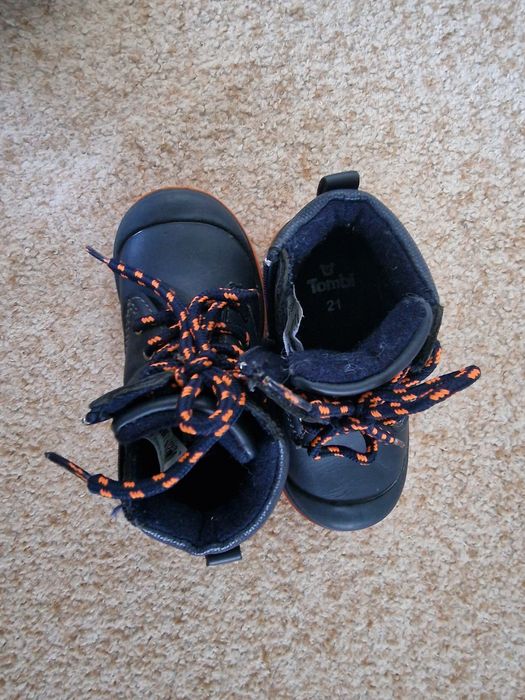 Продам ботинки осень 21 размер