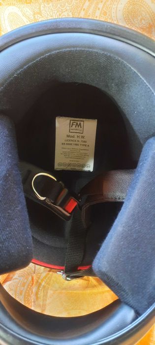Каска за мотори FM