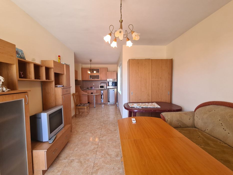 Продава се Тристаен апартамент в Приморско - 95 кв.м за 645 €/кв.м - Снимка #1