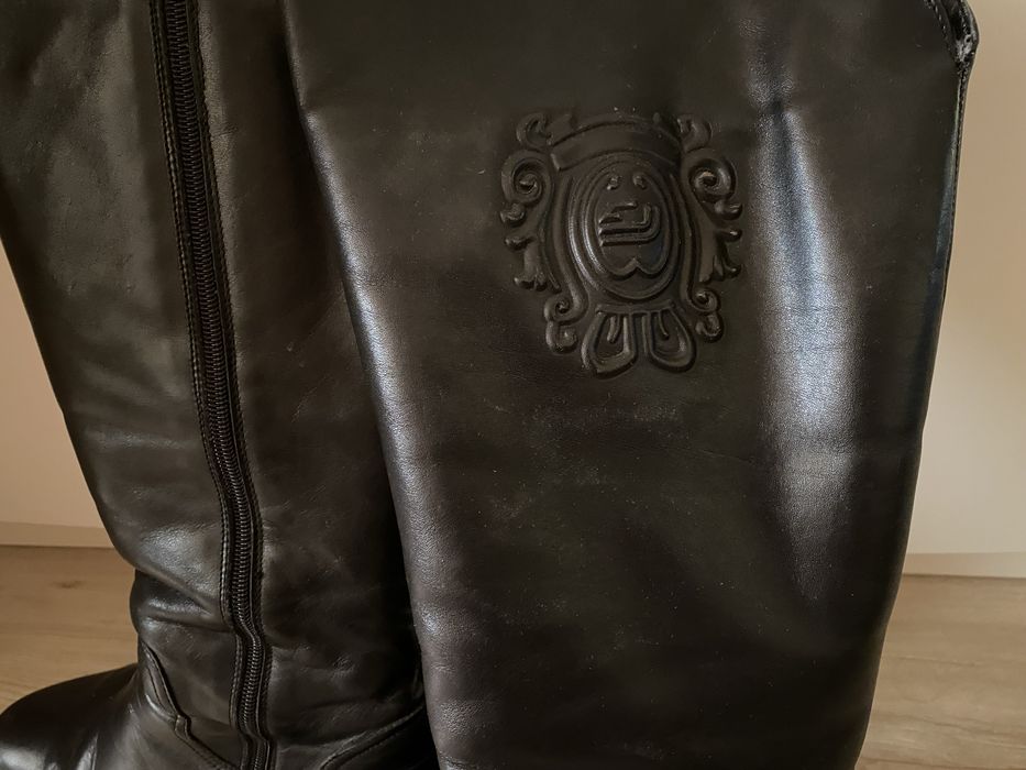 Черни кожени ботуши с вата и удобен ток