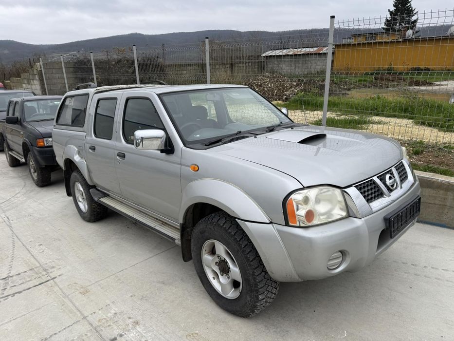 Нисан Навара 2.5ТДИ / Nissan Navara 2.5TDI САМО НА ЧАСТИ