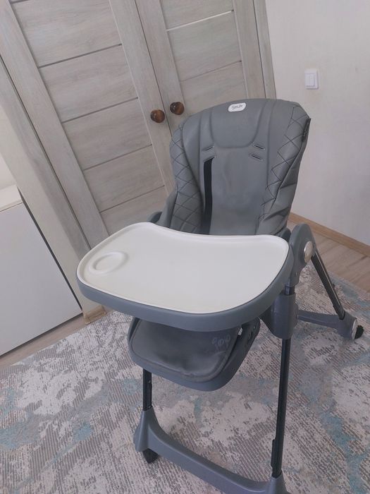 Детское стулия для кормление