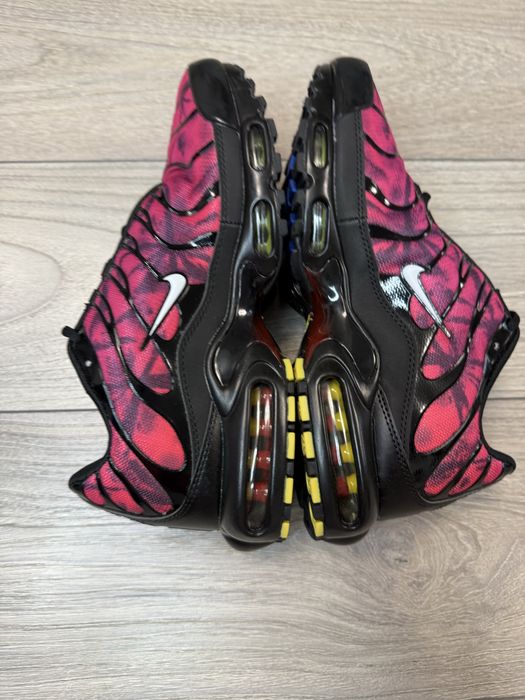 Vand 2 perechi de Nike Tn