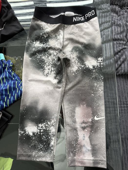 Adidas, Under Armour, Nike pro дамски клин