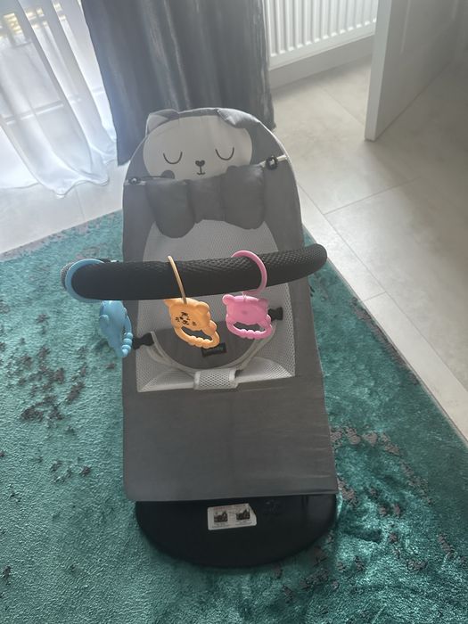 Scaun balansoar bebelusi