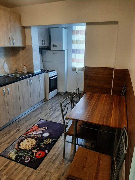 Inchiriez apt cu o camera Zona Vidin