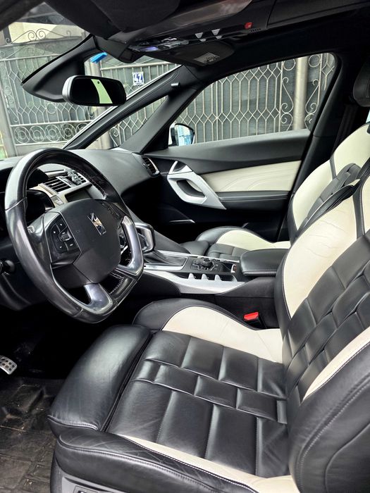 Продавам DS5 2.0