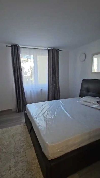 Apartament de Inchiriat etaj 2,Bld.Roman Musat zona Pascal[300€]