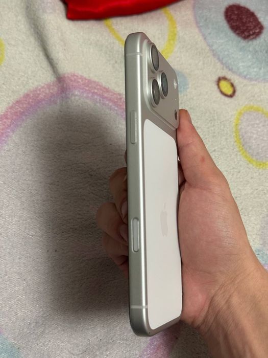 iPhone 17 Pro Max 256gb 100% (80цикл)